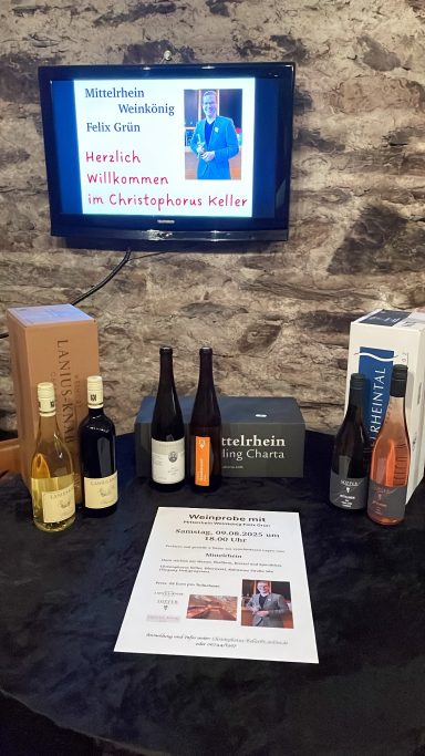 Weinprobe mit&nbsp;
Mittelrhein Weinkönig&nbsp;
Felix Grün&nbsp;